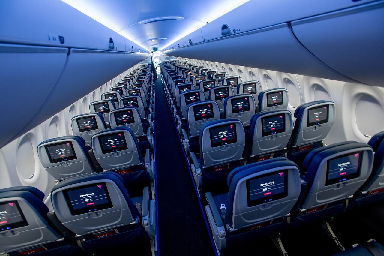 Aircraft cabin interior economy seats passengers