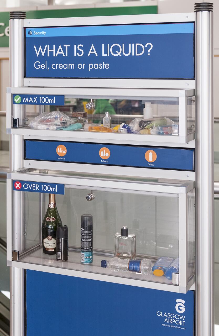 Airport self service check-in kiosk