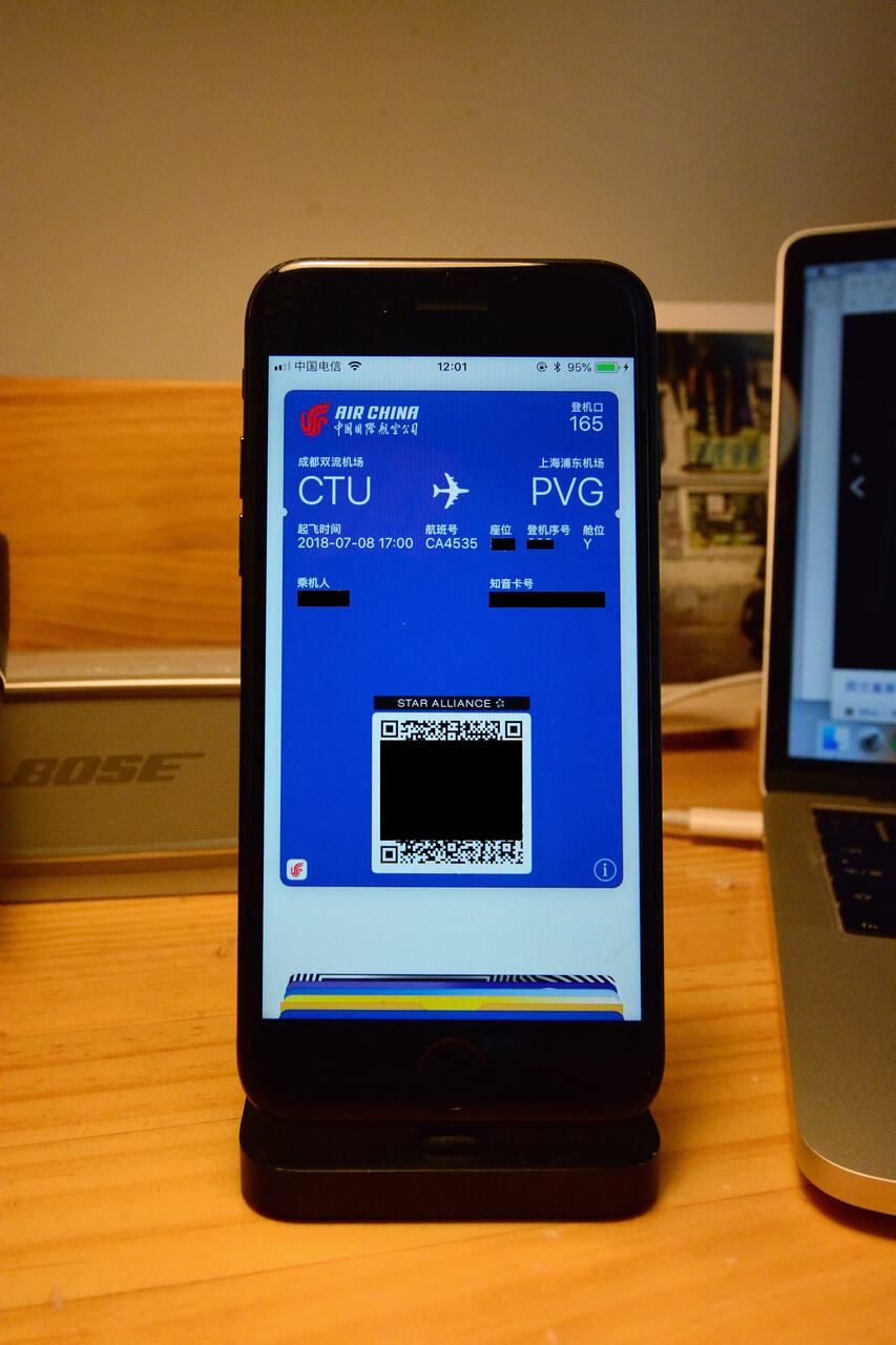 Smartphone mobile boarding pass