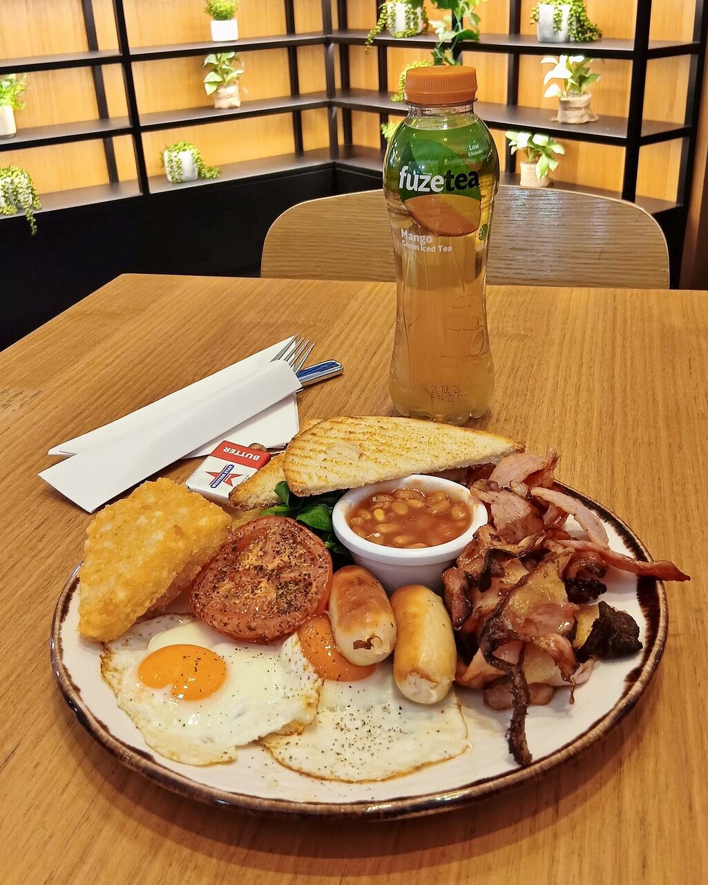 Airport cafe restaurant terminal